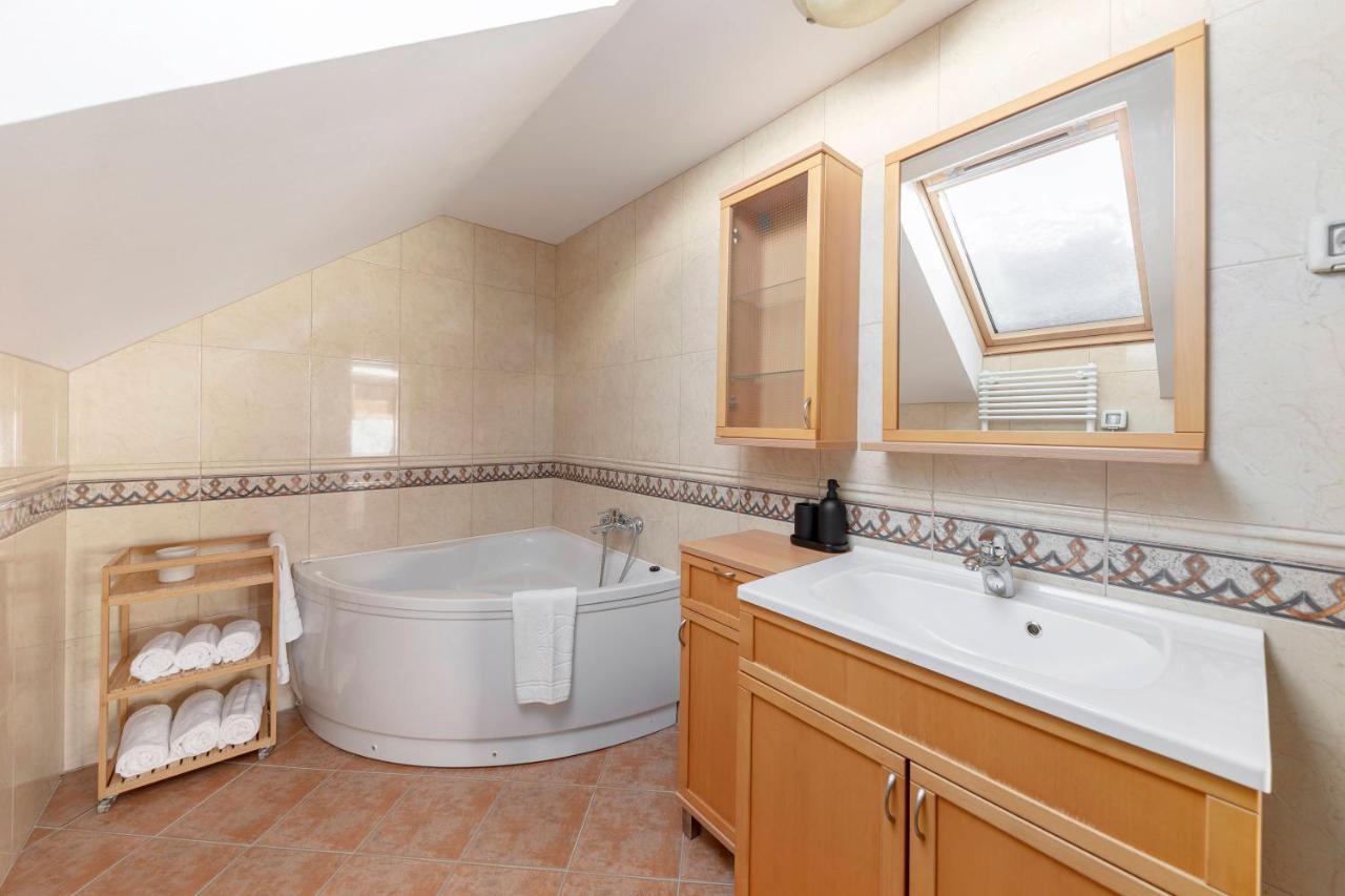 Guest House Struc Slovenj Gradec Kültér fotó
