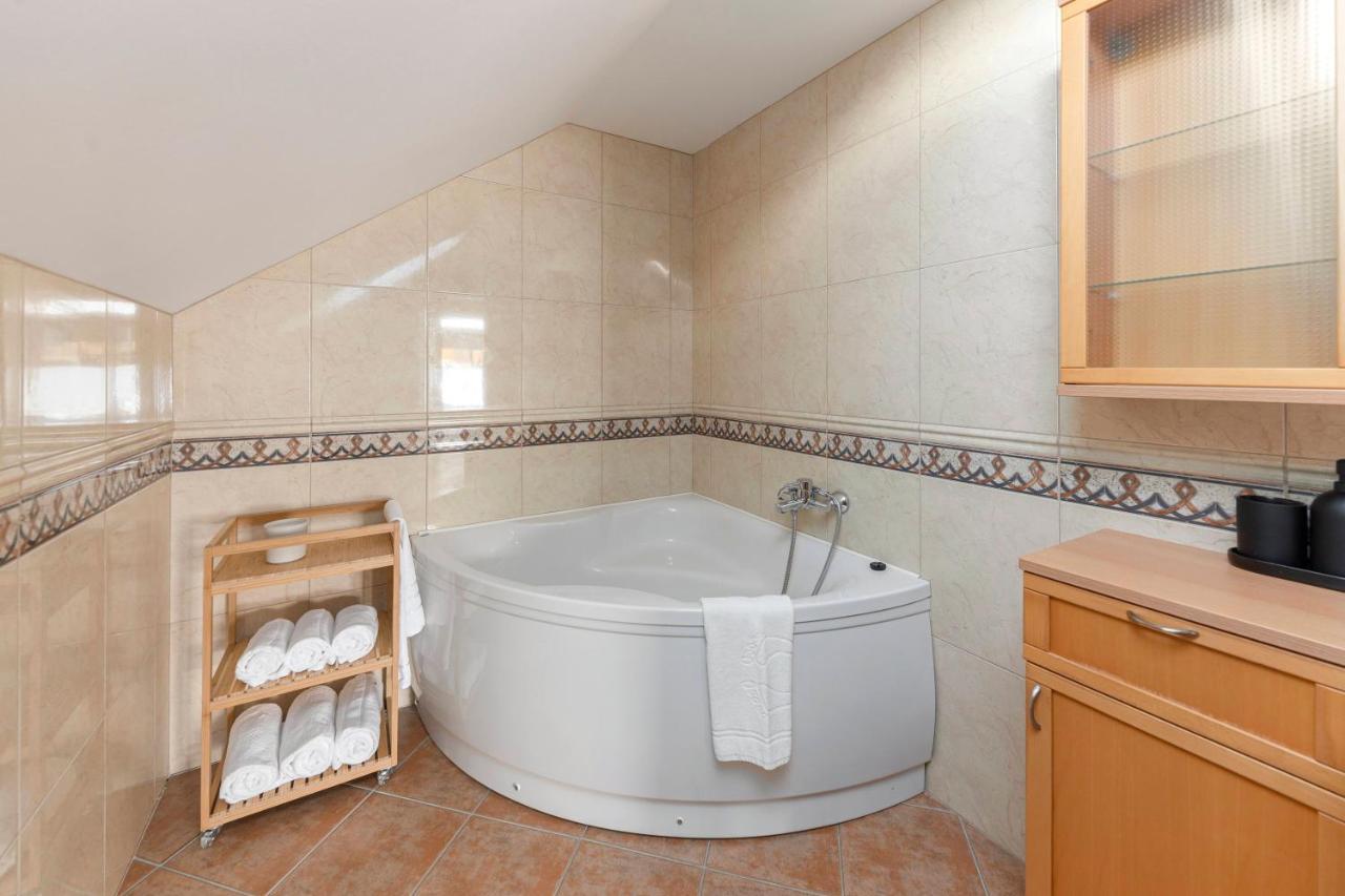 Guest House Struc Slovenj Gradec Kültér fotó